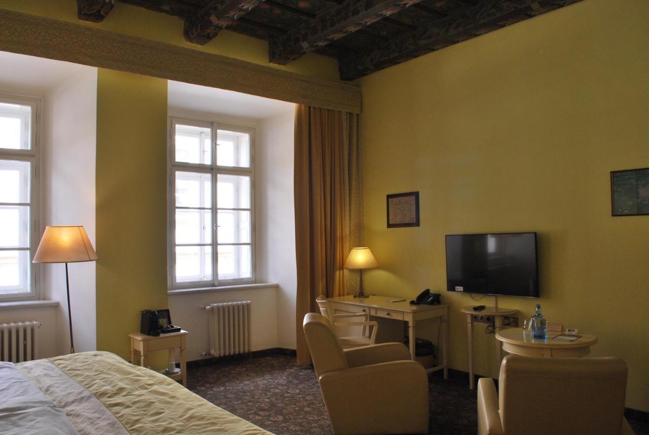 Hotel Metamorphis Прага Экстерьер фото